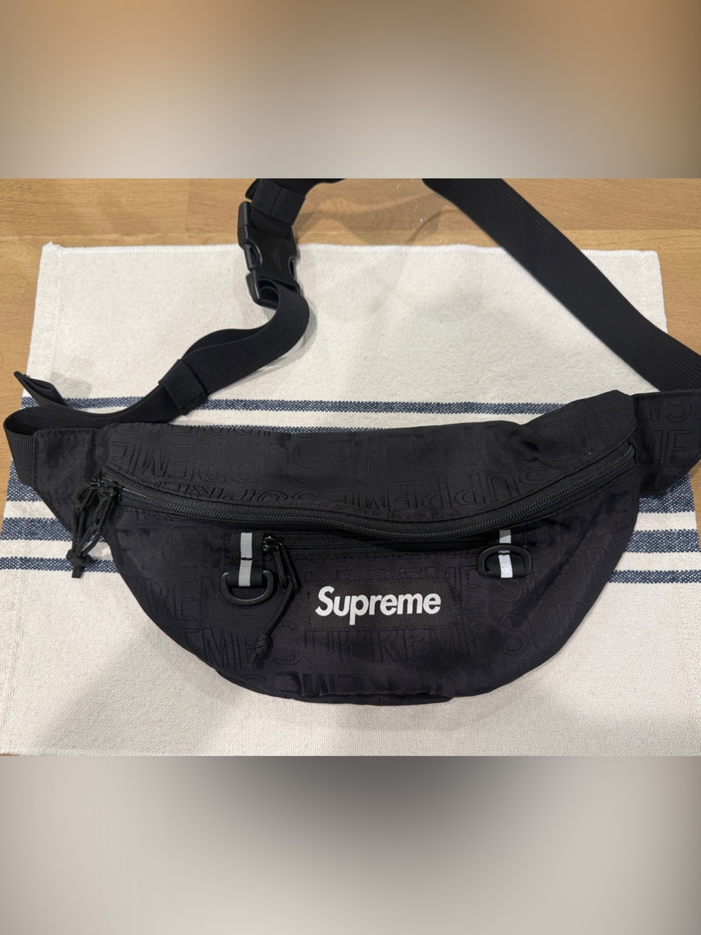 Supreme Black Waist / Belt Bag - Like New Conditon